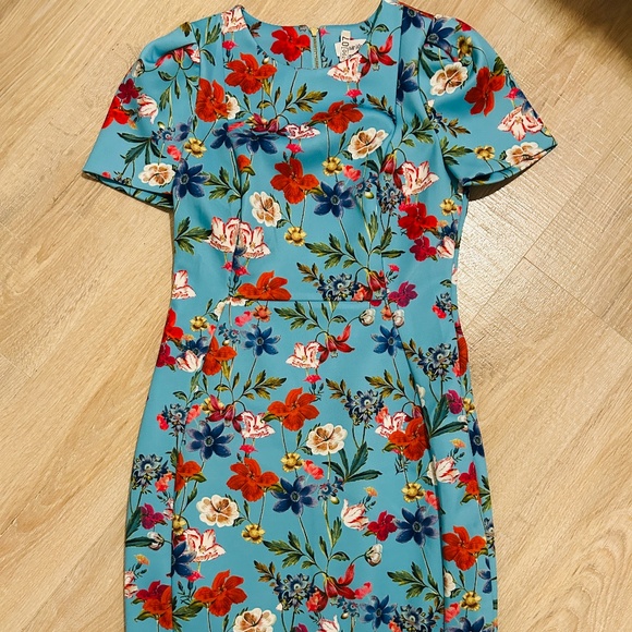 Calvin Klein Dresses & Skirts - Calvin Klein scuba dress sz 6